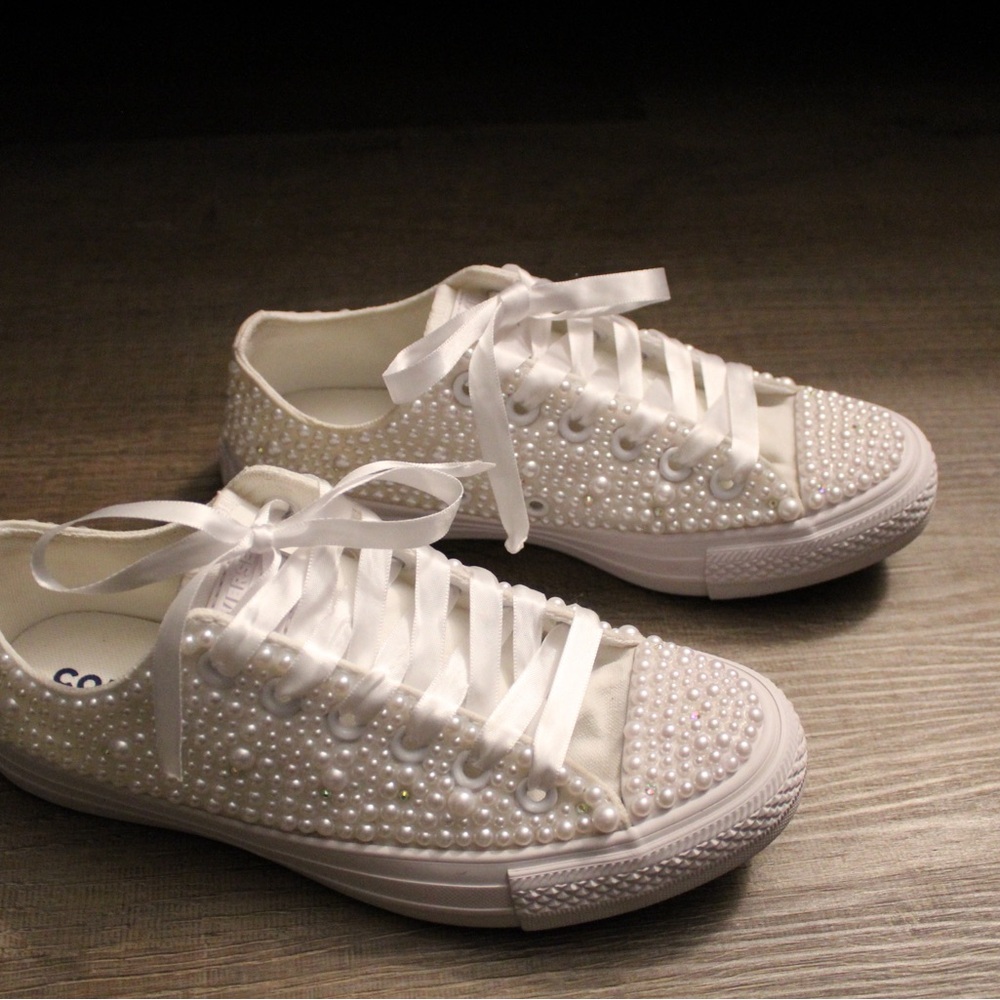 All white bling / bedazzled wedding converse - Picture 3 of 10